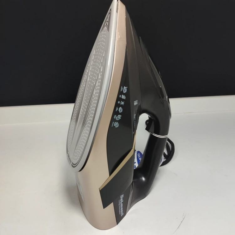 اتو بخار دلمونتی مدل DL950